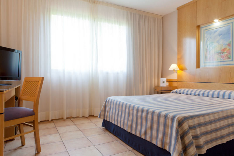Hotel Intur Bonaire 4*